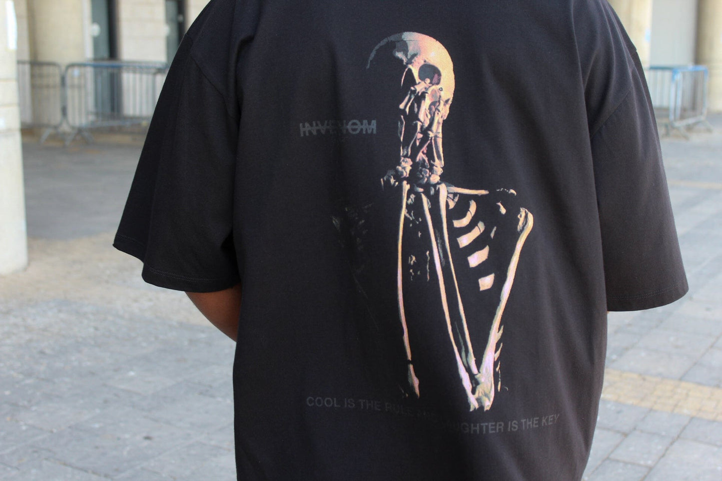 Frightened skeleton Black T shirt